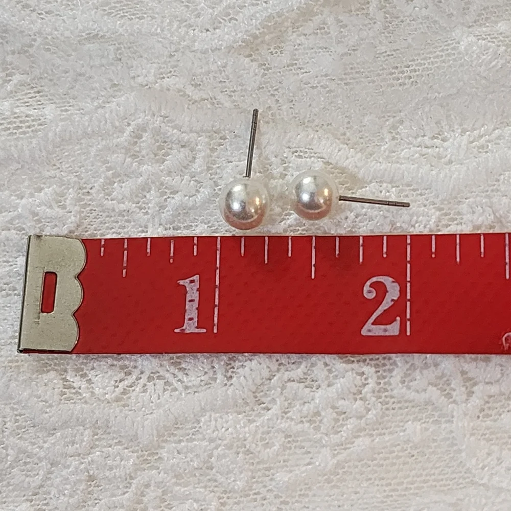 Vintage Faux Pearl Pierced Earrings